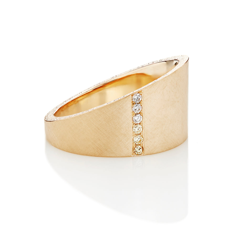 05 skrå damering med hvide og gule brillanter - Gult guld