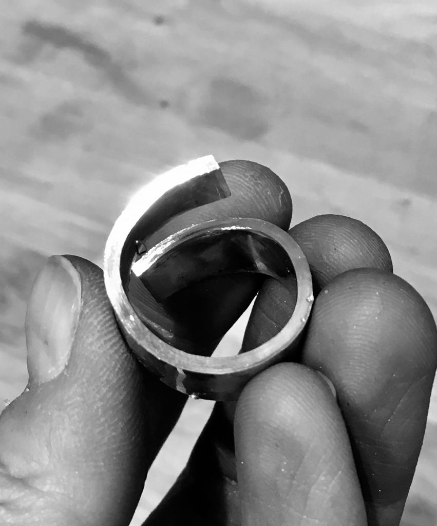 First One ring med brillanter - Hvidguld